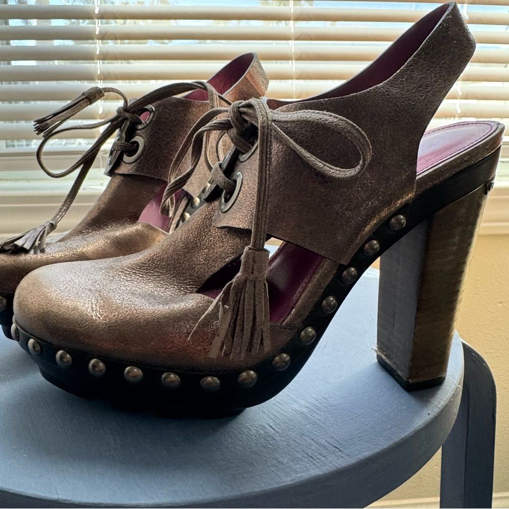 Coach ♥ Poppy Bronze Studded Platform Heels – Size 7.5 - Picture 1 of 15